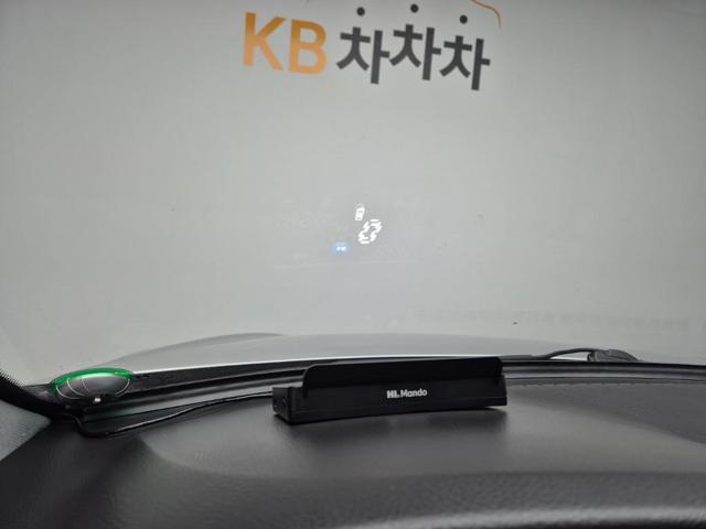 6011000910R17.jpg