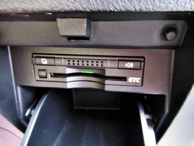 0208348A30260124W00117.jpg