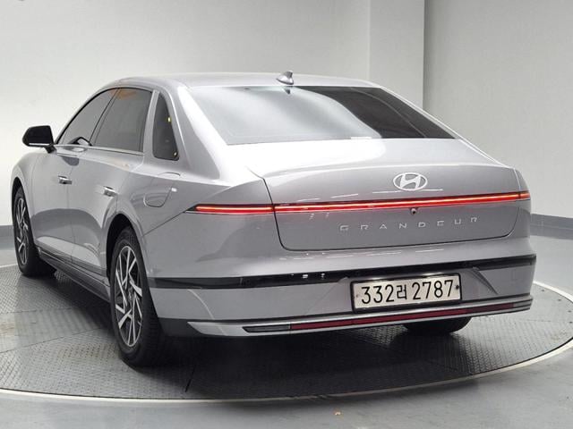 4111001635R2.jpg