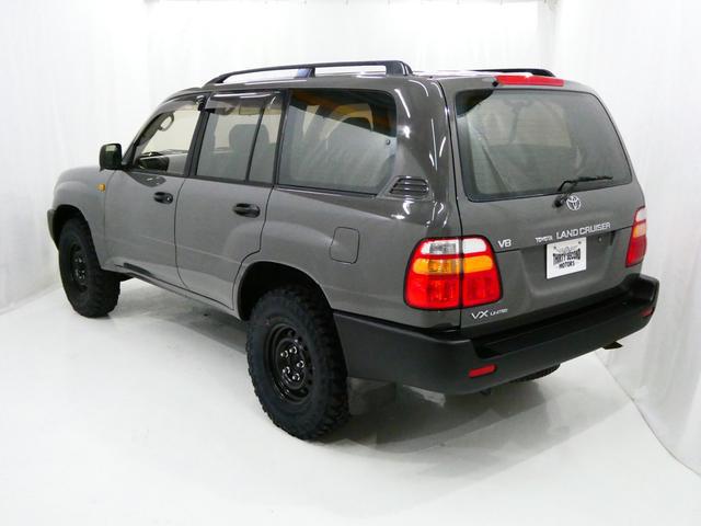 0580567A30260211W00203.jpg