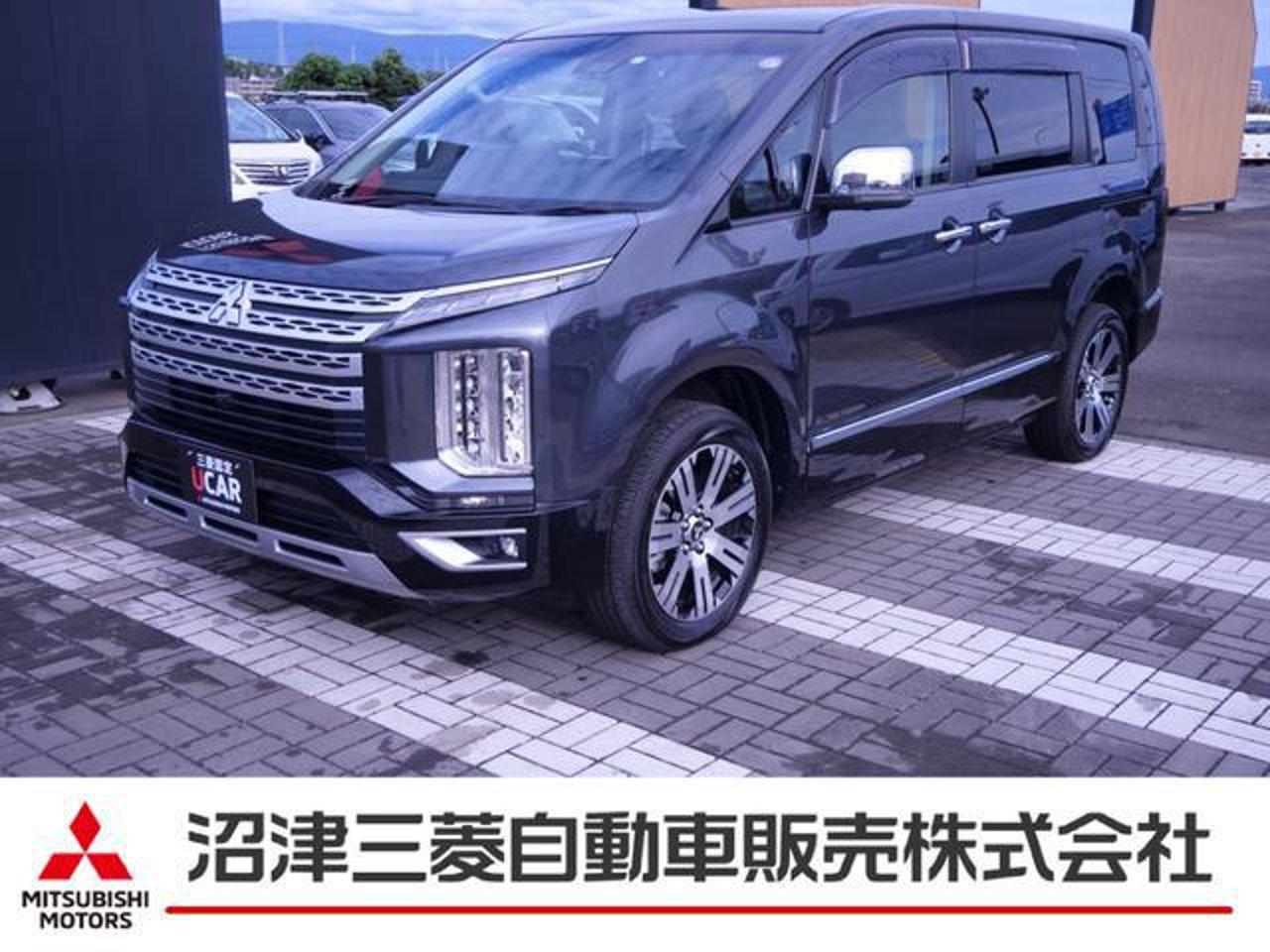 2023 Mitsubishi Delica, photo 1 of 1