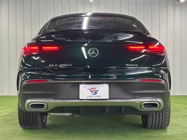 21922672_carP_l_8.jpg