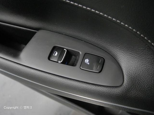 3051500623R16.jpg