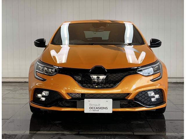 9731060A30260310W00111.jpg