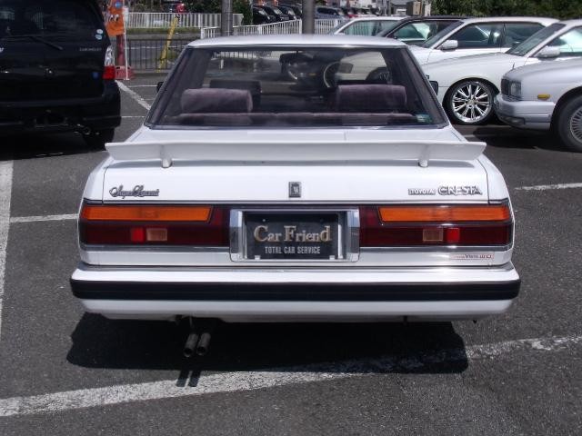 0504216A30250928W00107.jpg