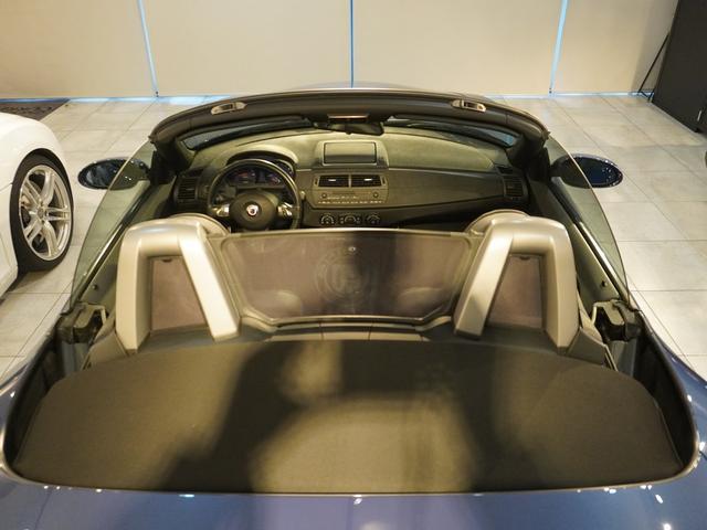 9571686A30260307W00114.jpg