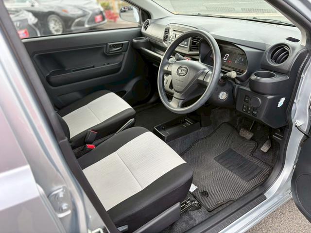 1000819A30260110W00106.jpg