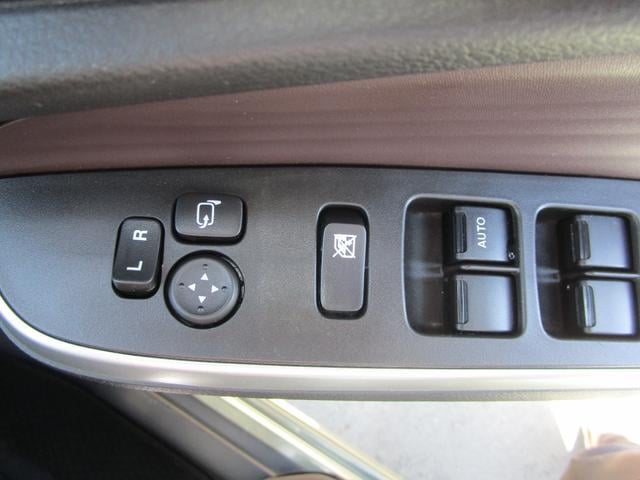 0200410A30250508W00113.jpg