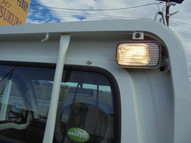 0402061A30231120W00211.jpg