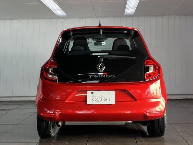 21849558_carP_l_11.jpg