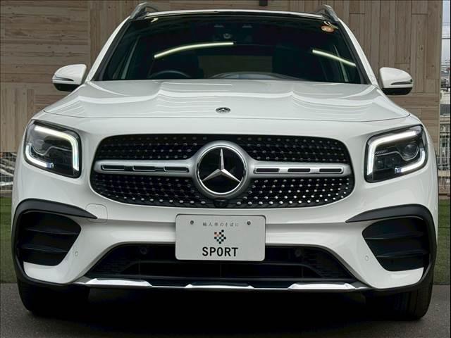 21108582_carP_l_7.jpg