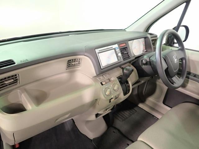 0205186A30250821W00113.jpg