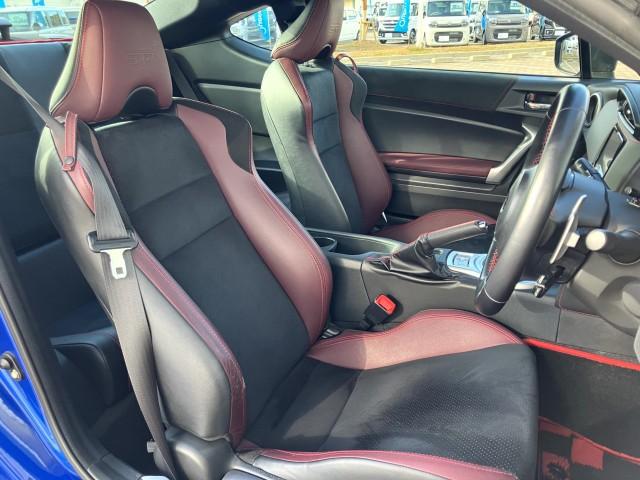 21201881_carP_l_12.jpg