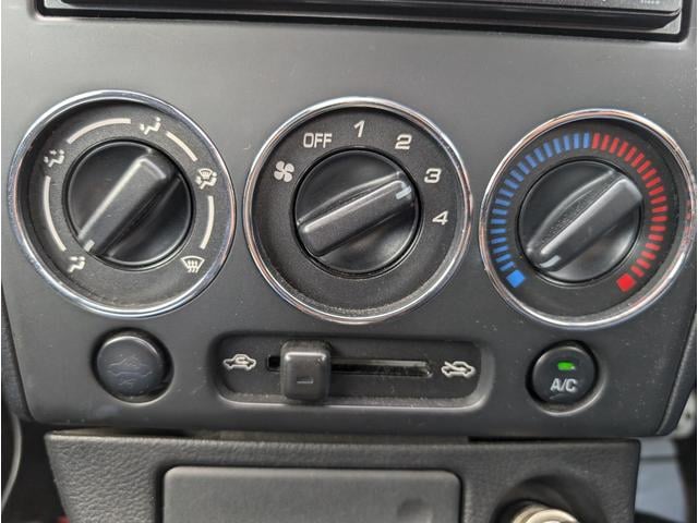 0503432A30240827W00111.jpg