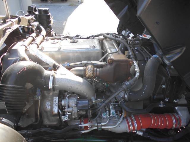 823a198cb65c7a48de08a5b0825fdcd3.jpg