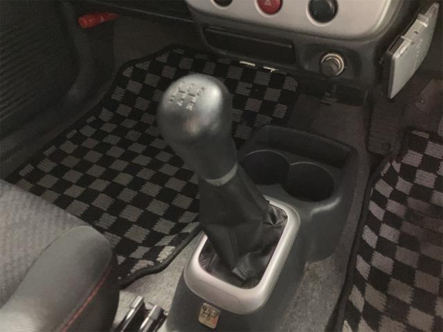 0205333A30251210W00305.jpg