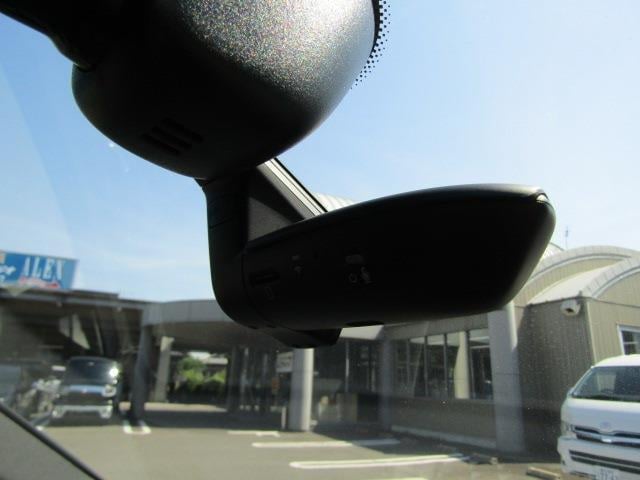 2c8ba6649182febcb9a84fc4a8640f6e.jpg