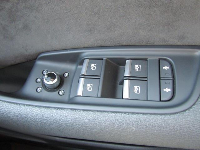 b53fcb61f282f975d8e3adf0005ba8bf.jpg