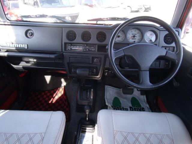 0504216A30260206W00217.jpg
