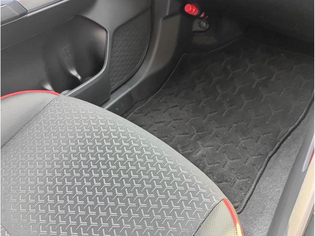 268e9e4d8ffd46321f3885bcf33bac7f.jpg