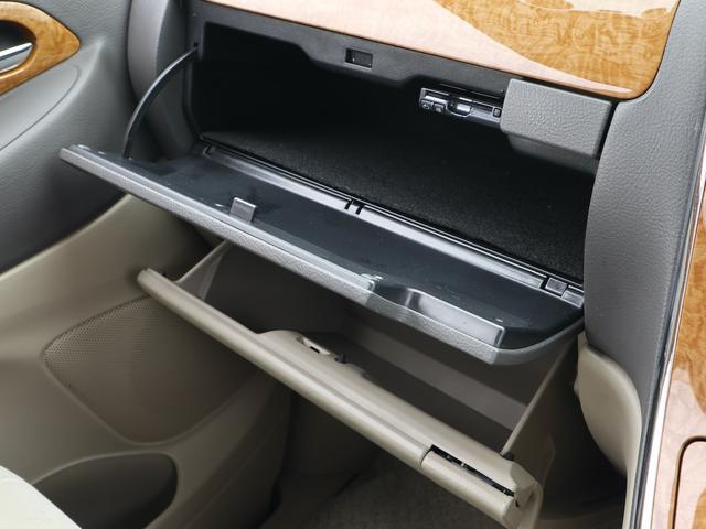 0540789A30260302W00417.jpg