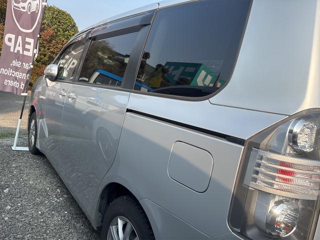 0901582A30260330W00115.jpg