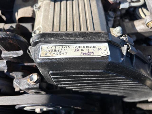 0404625A30260110W00115.jpg