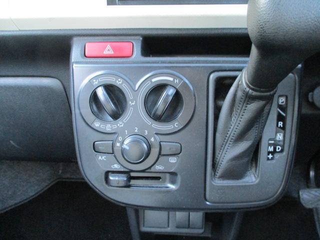 0200974A30251112W00217.jpg