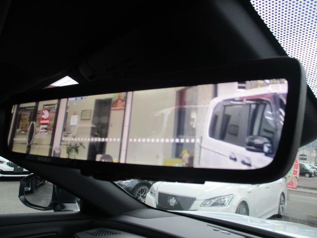 22621638_carP_l_18.jpg