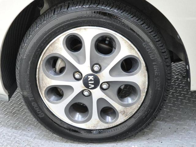 4101001598R17.jpg