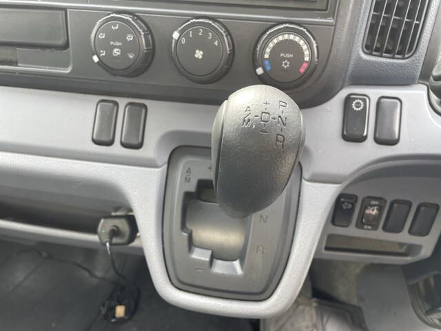 87682_29.jpg