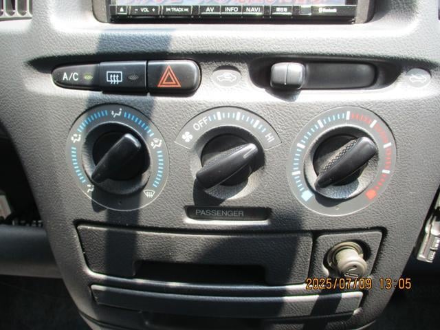 0802982A30250712W00216.jpg
