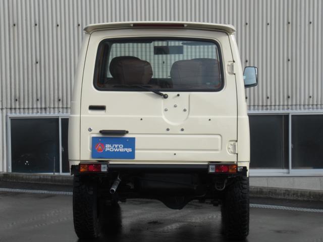 21966932_carP_l_4.jpg