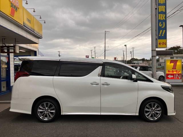 0940096A30241029W00105.jpg