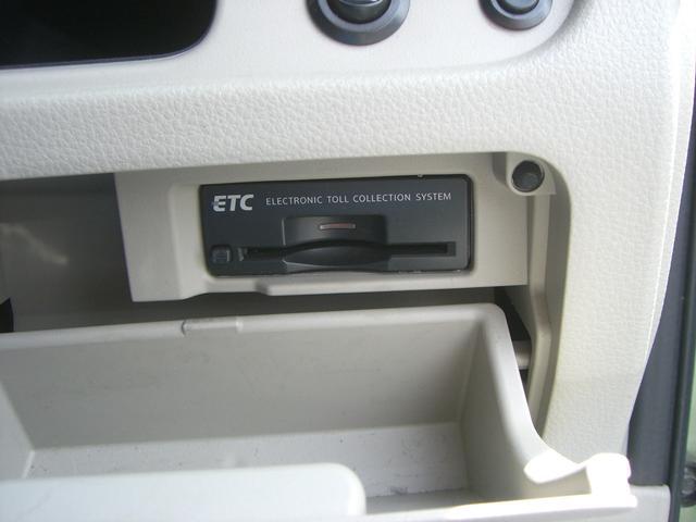 0502586A30240531W00115.jpg