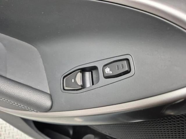 5031001852R17.jpg