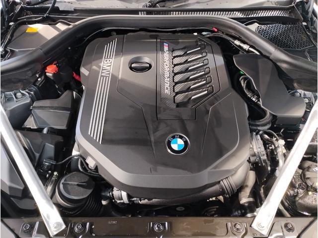 9730715A30260214W00117.jpg