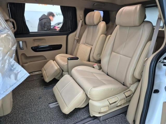5021500096R12.jpg
