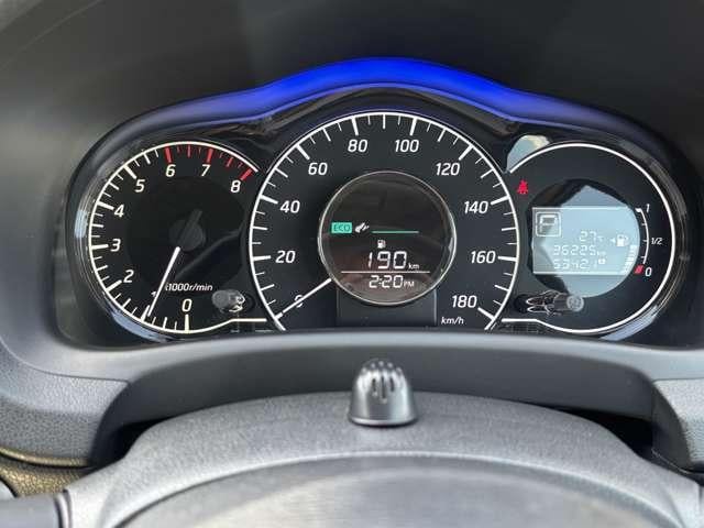 0100155A20251010E00112.jpg