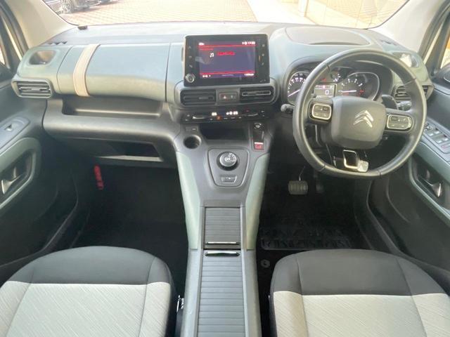 23054060_carP_l_3.jpg