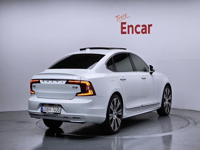 dd23fca0981d4417af031afbbdce2cd1.jpeg