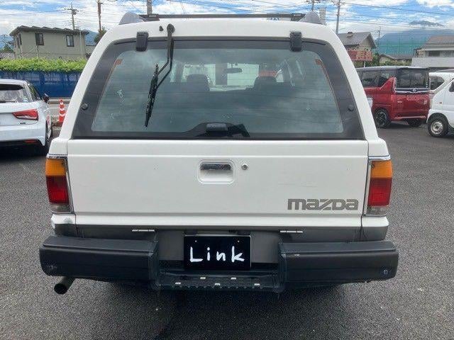 585e8751a2fca0268b2d8d36926a354c.jpg