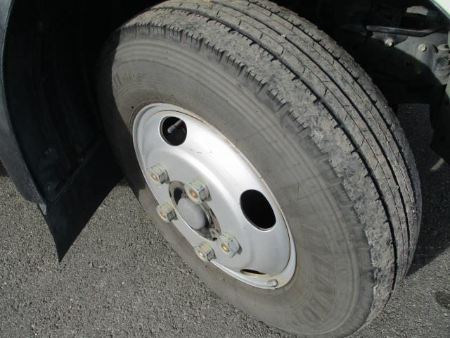 21676716_carP_l_16.jpg