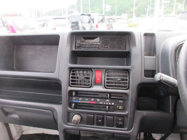 1300435A30250627W00112.jpg
