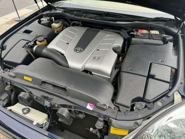 d95d7cb8e0cf7f59f30e6c2c5a70e781.jpg