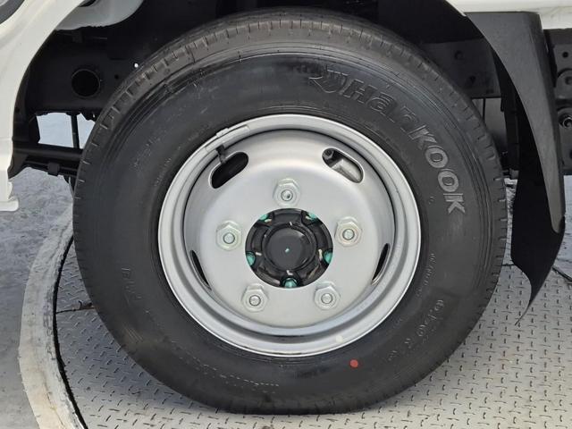 5111501240R17.jpg