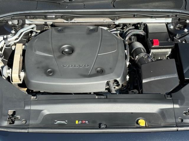 0208956A30250830W00212.jpg