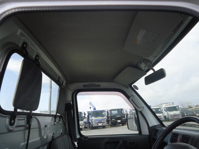 0403908A30250302W00119.jpg