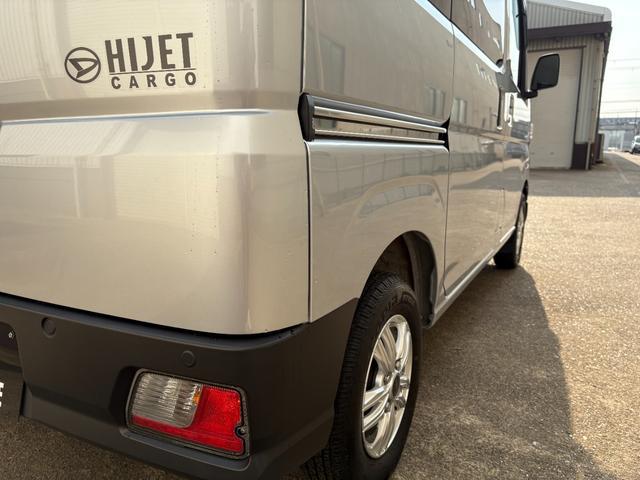 0710035A30251230W00113.jpg