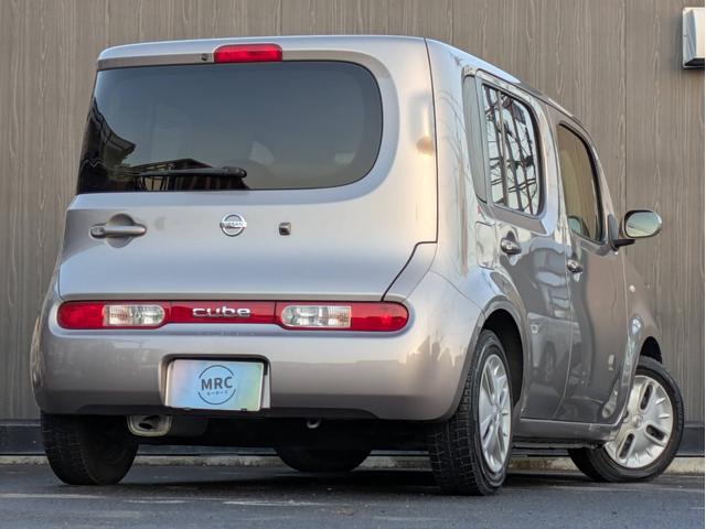 0704272A30260303W00101.jpg